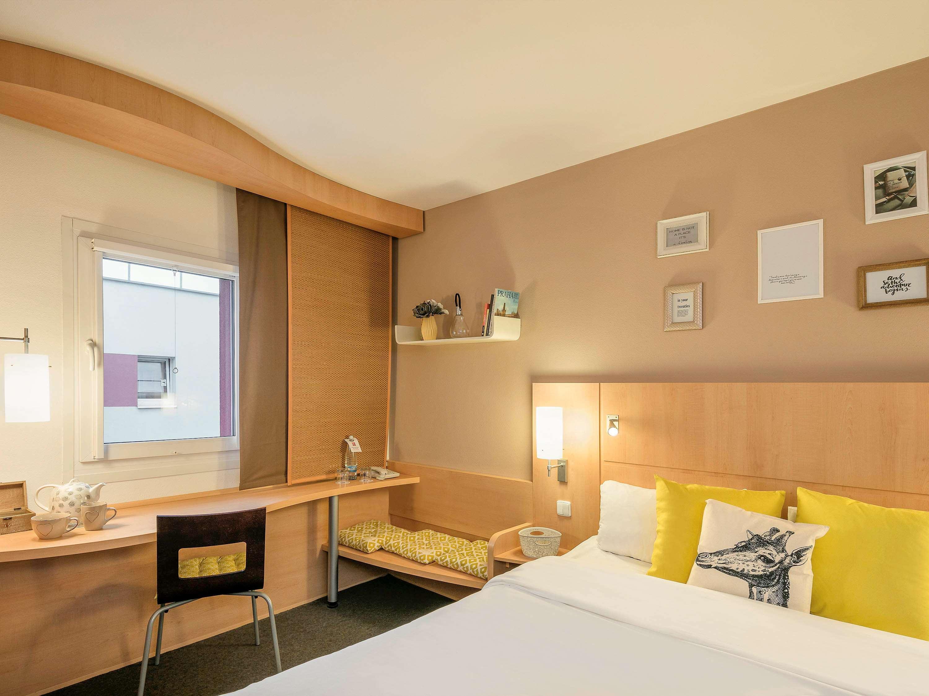 Hotel Ibis Praha Old Town Esterno foto