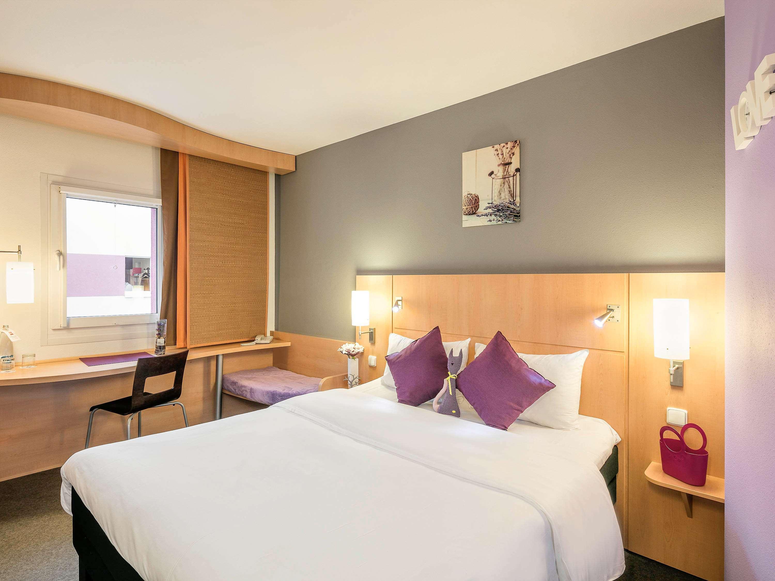 Hotel Ibis Praha Old Town Esterno foto
