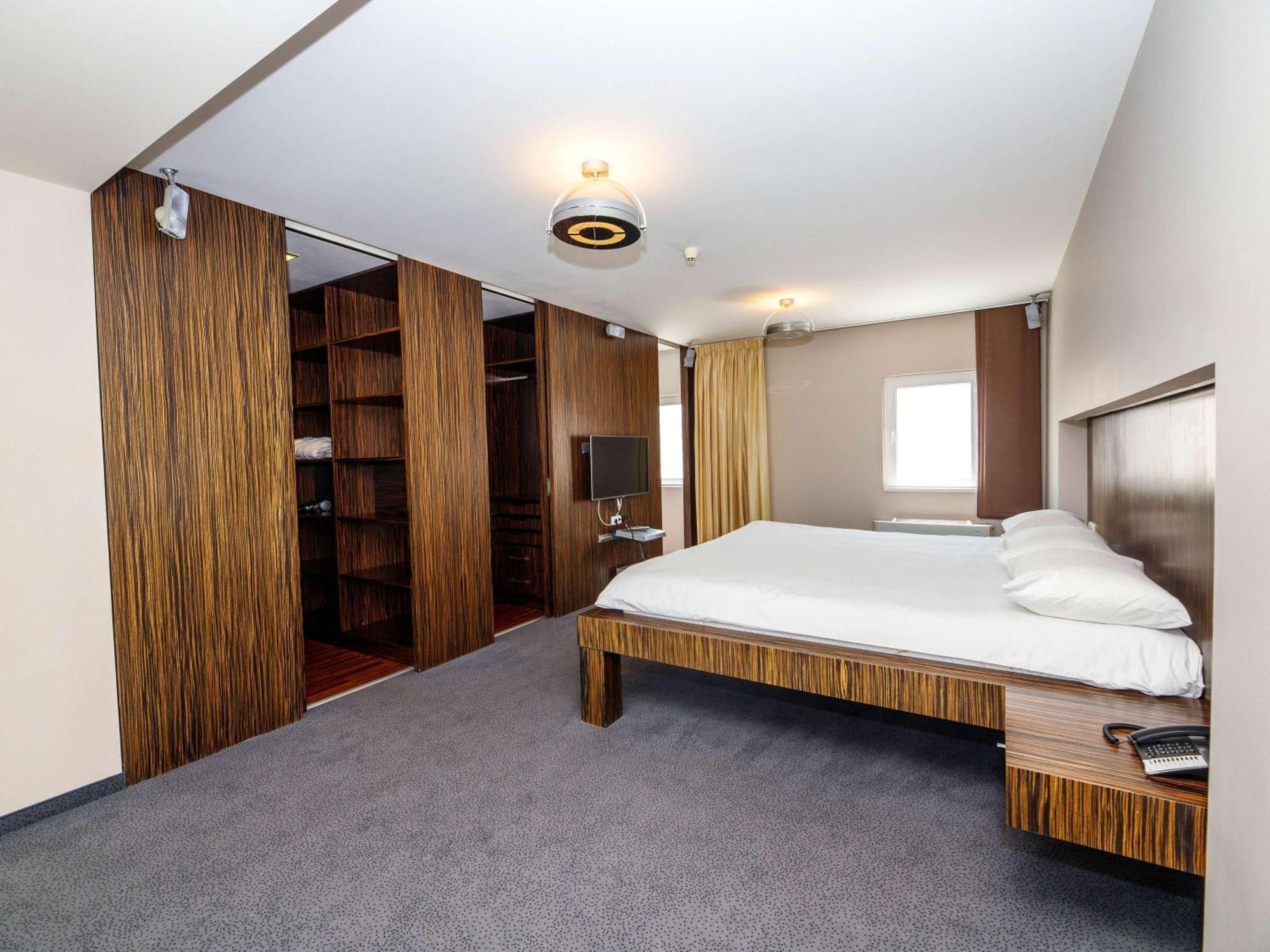 Hotel Ibis Praha Old Town Esterno foto
