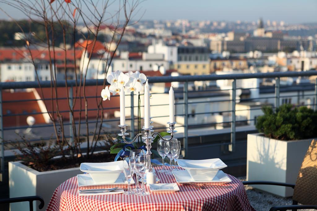 Hotel Ibis Praha Old Town Esterno foto