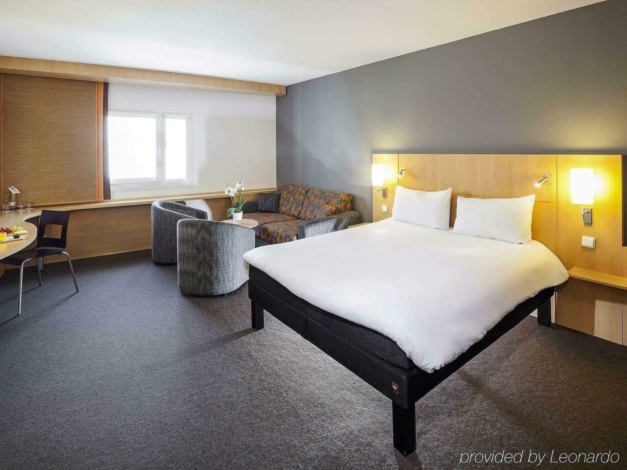 Hotel Ibis Praha Old Town Esterno foto